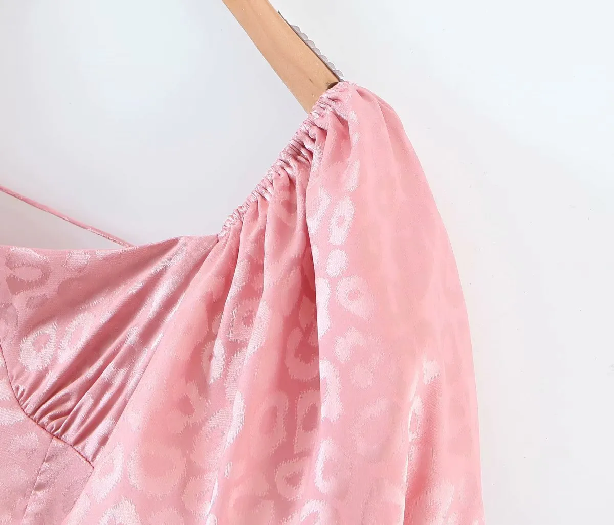 Ruffled Puff Sleeve Lace-up Backless Satin Mini Dresses