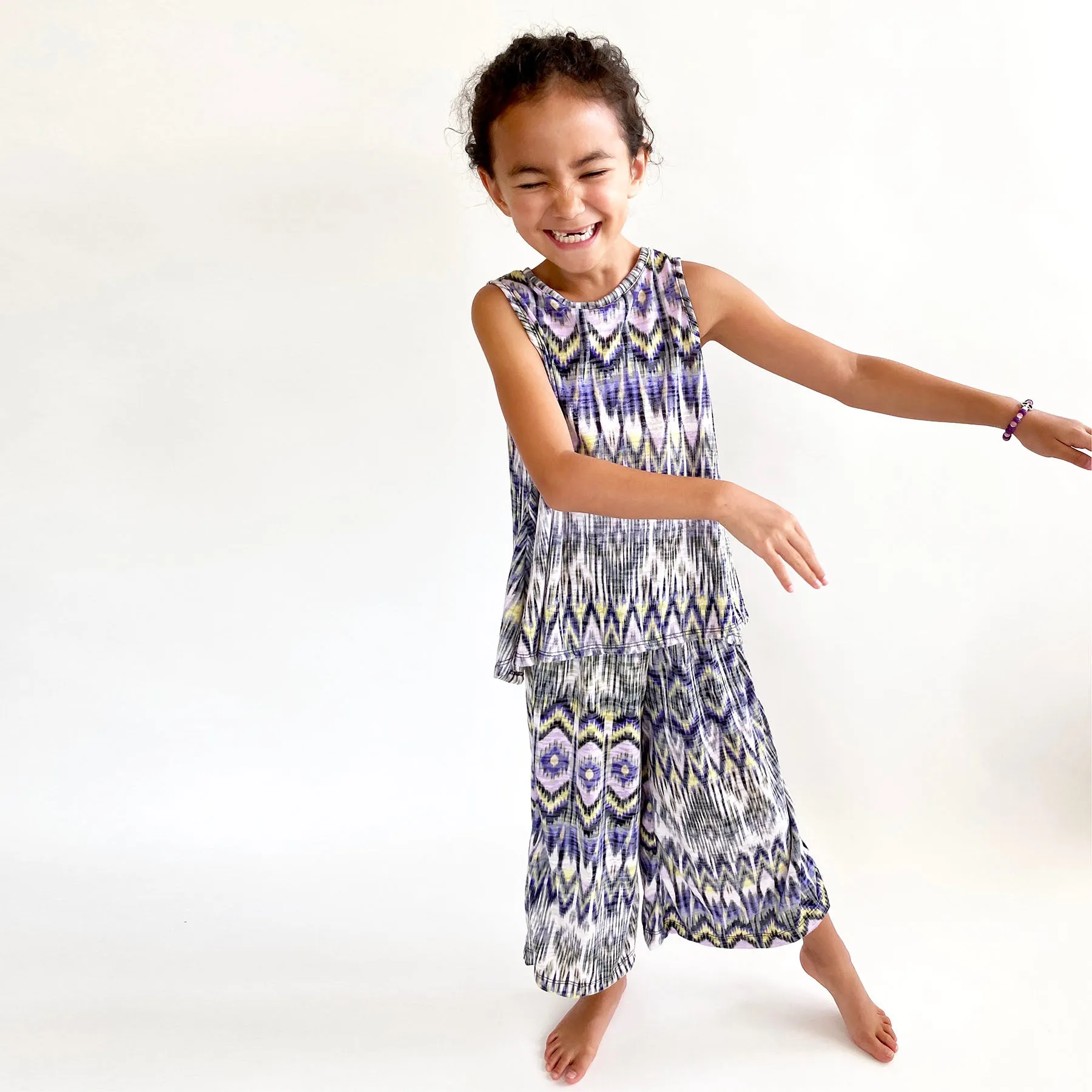 Swing Tank   Yoga Pants in Peacock
