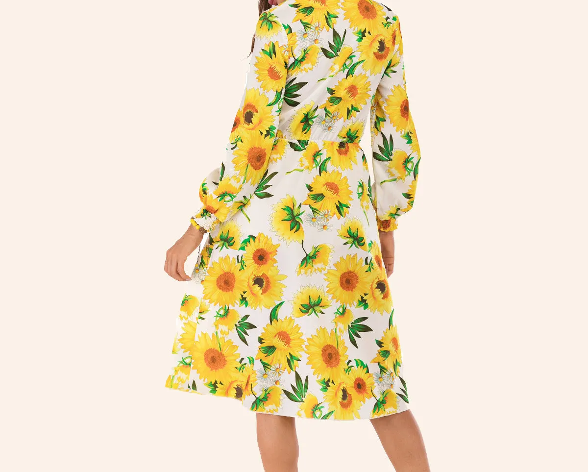 V-neck Lace-up Belly Long-sleeved Sun Flower Dress