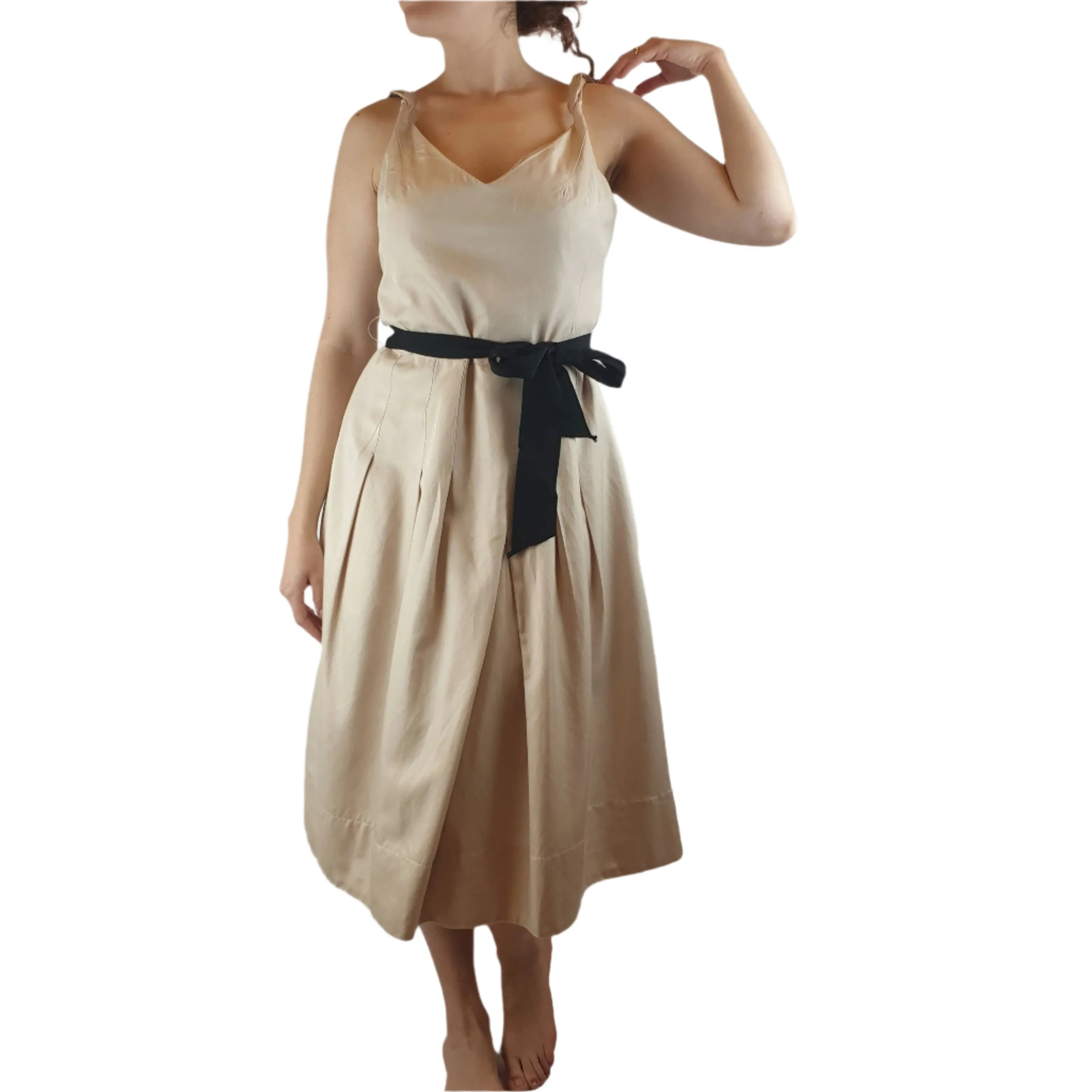Veronica Maine cream sleeveless dress with contrasting black ribbon waist tie size 10
