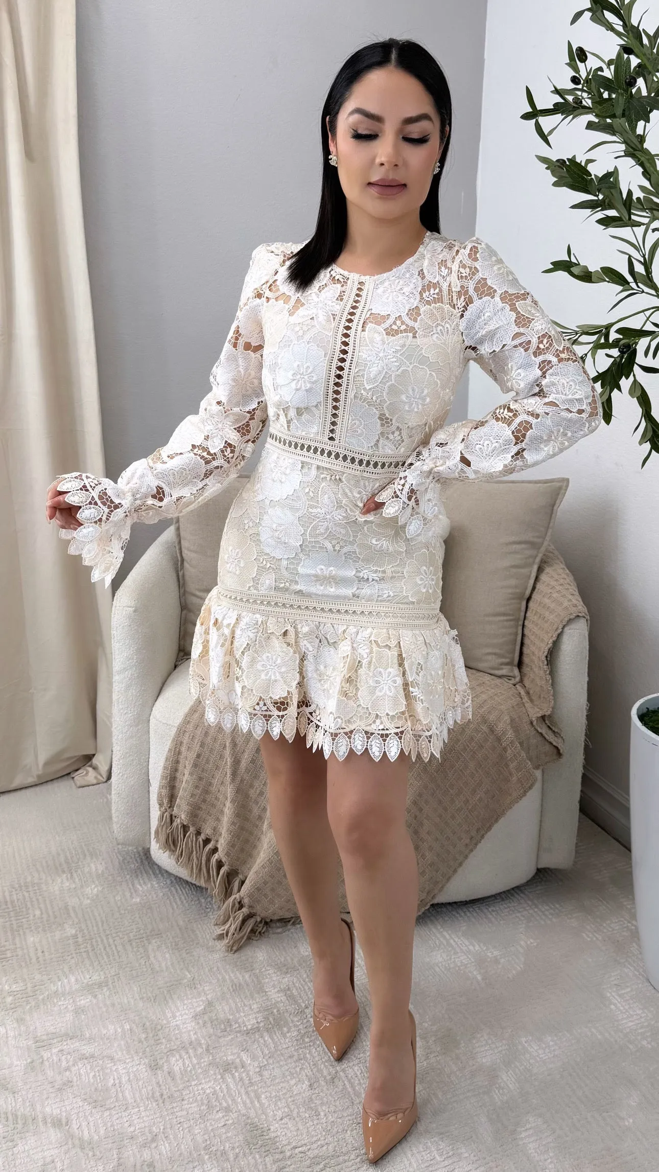 VIOLA CREAM MINI DRESS