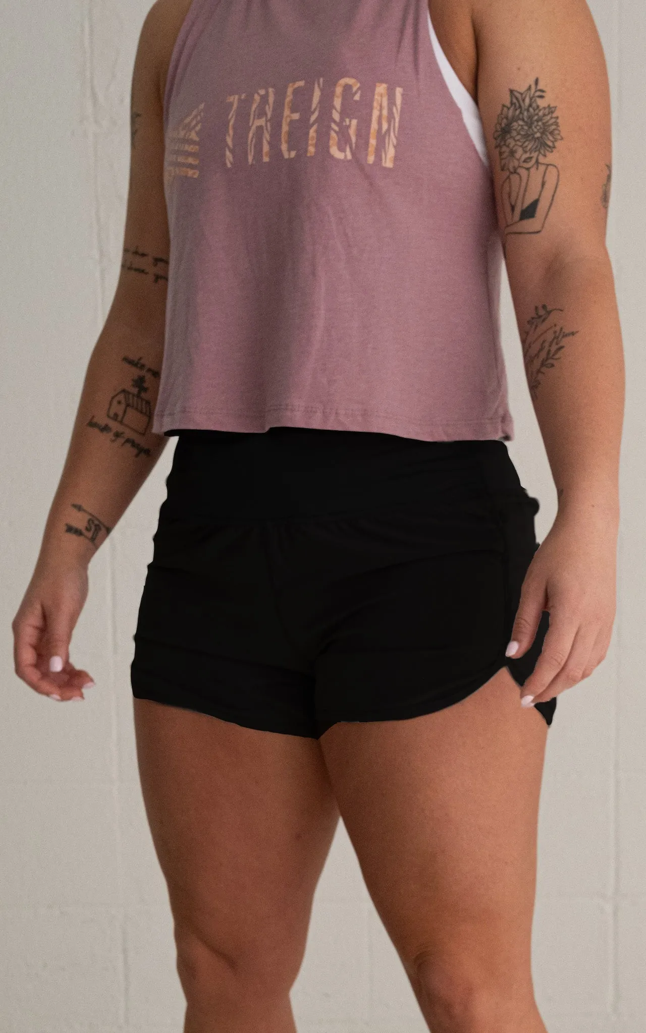 Women's Arena Shorts Solids