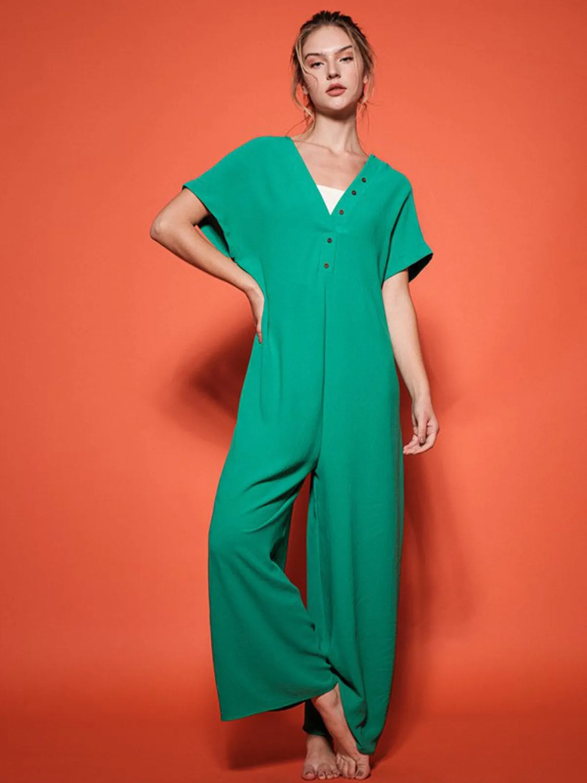 WOMEN'S SHORT SLEEVE V-NECK WIDE LEG JUMPSUIT