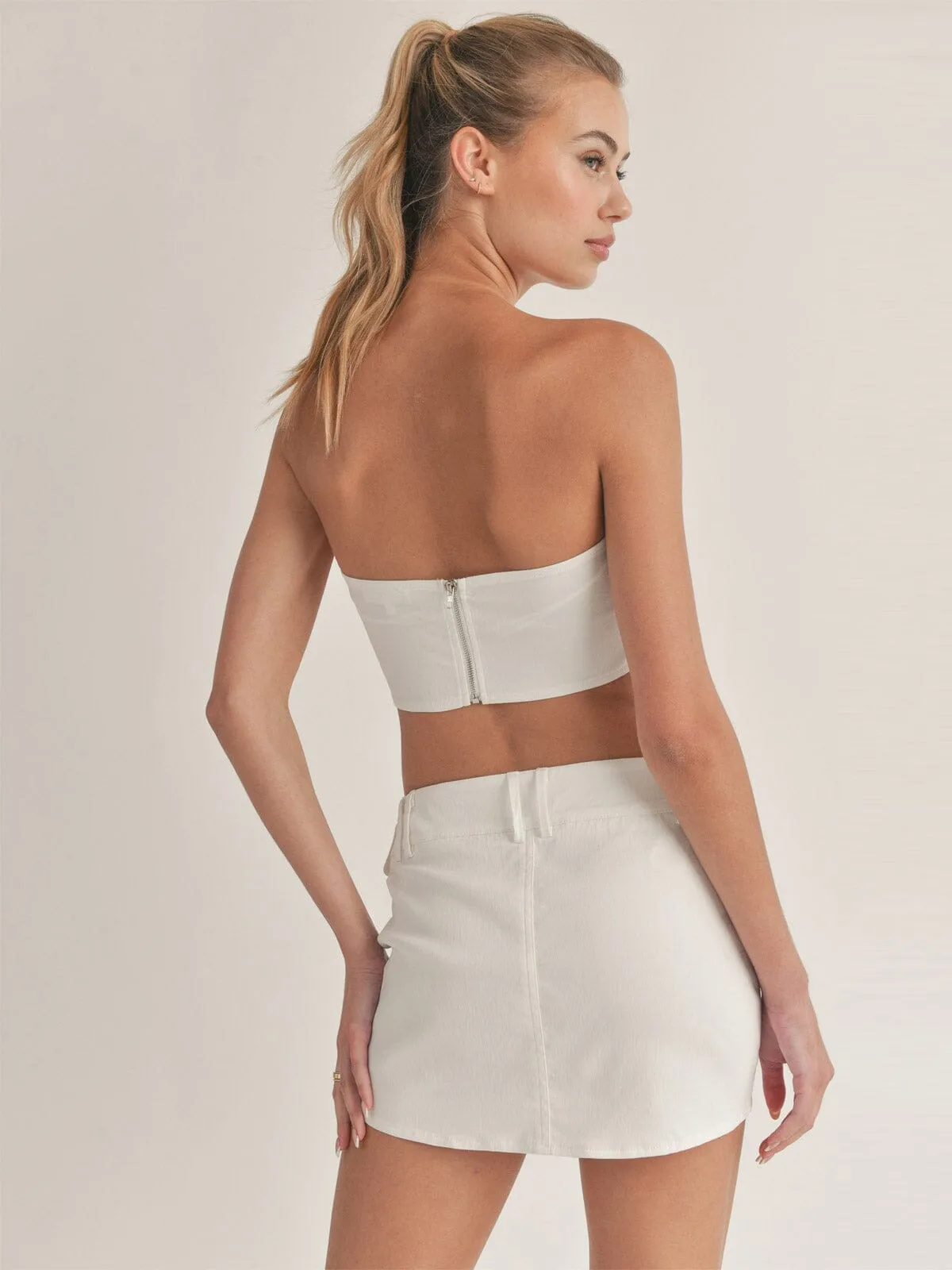 WOMEN'S SLEEVELESS CROP TOP & MINI SKIRT BELT DESIGN 2PC. SET