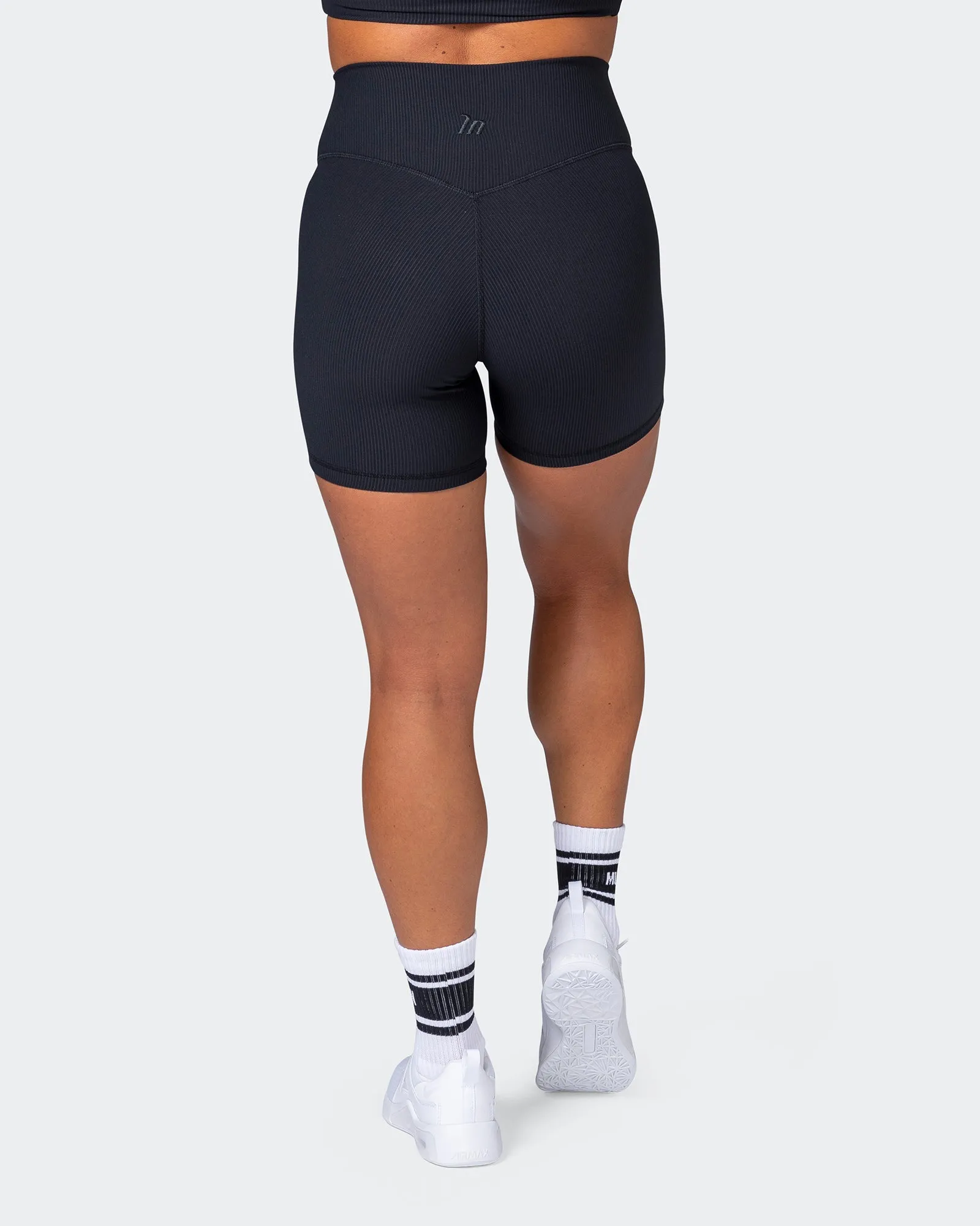 Zero Rise Rib Midway Shorts - Black